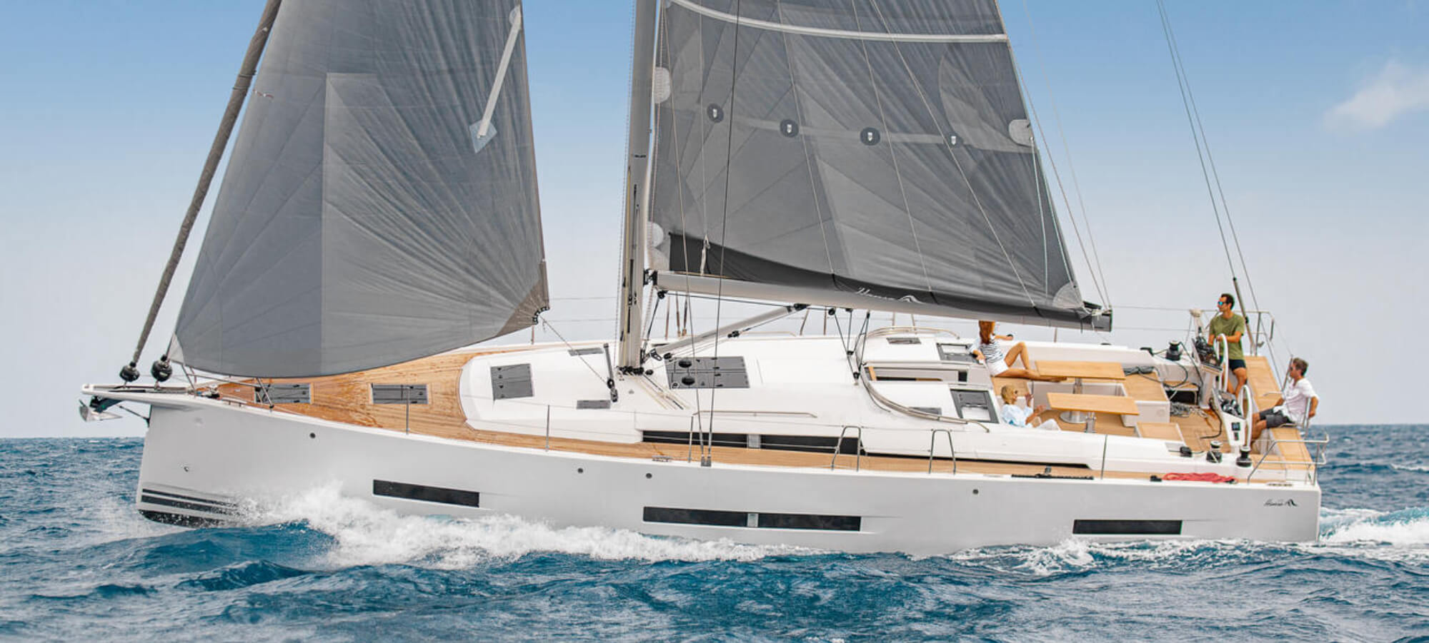 Audace, brillante e bello: l’Hanse 510 reinventa lo yacht di 51 piedi